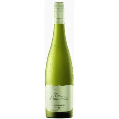 Torres Viña Esmeralda (Moscatel, Gewürztraminer) 2021 (12 Bottles) Penedès, Spain